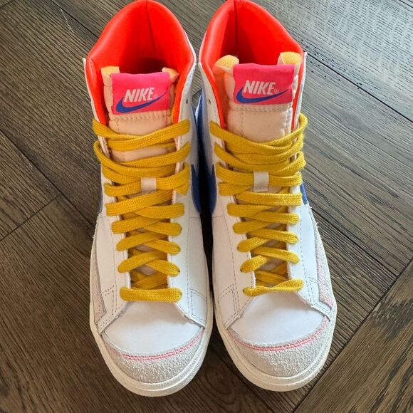 Rare NIKE Multi-color WOMENS Mid BLAZER 77 Size 6.5 EUC - Picture 3 of 10